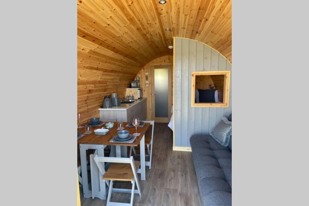 Allt Yelkie Pod Tri, Earlish Extérieur photo